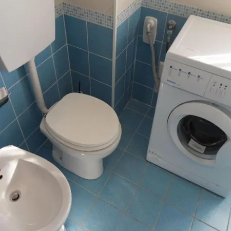 Bright Flat In A Colourful Building - Beahost Rosolina Mare